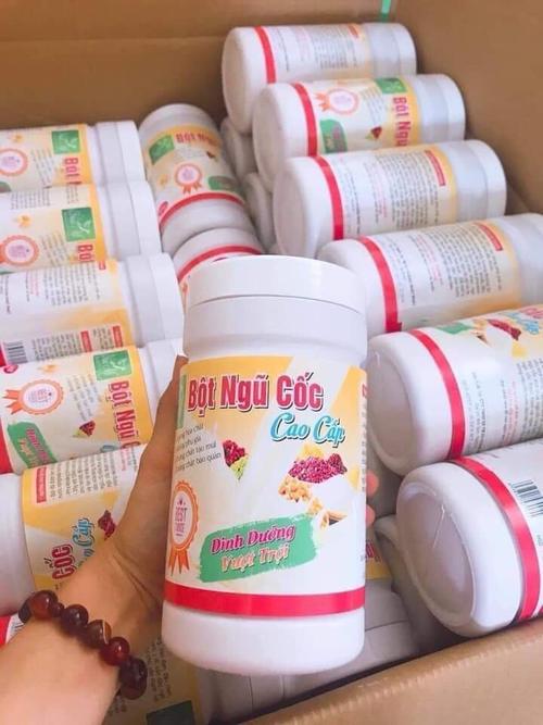 Hai chú chó au88 đùa nghịch